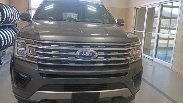 Used 2020 Ford Expedition XLT w/ Equipment Group 202A image 3