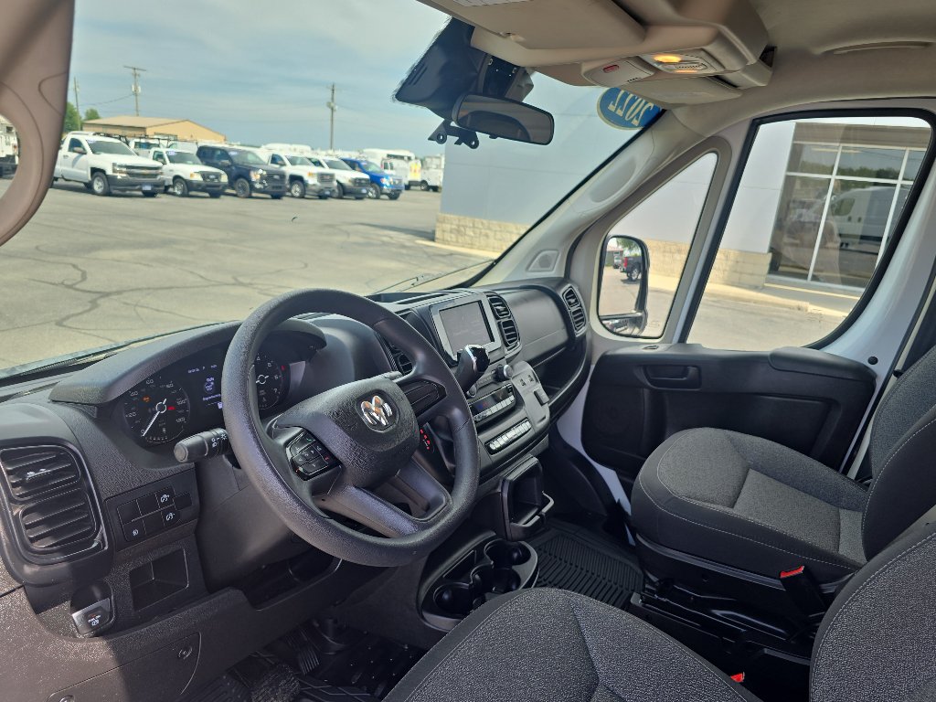 Used 2022 RAM ProMaster 2500 w/ Convenience Group FWD image 23