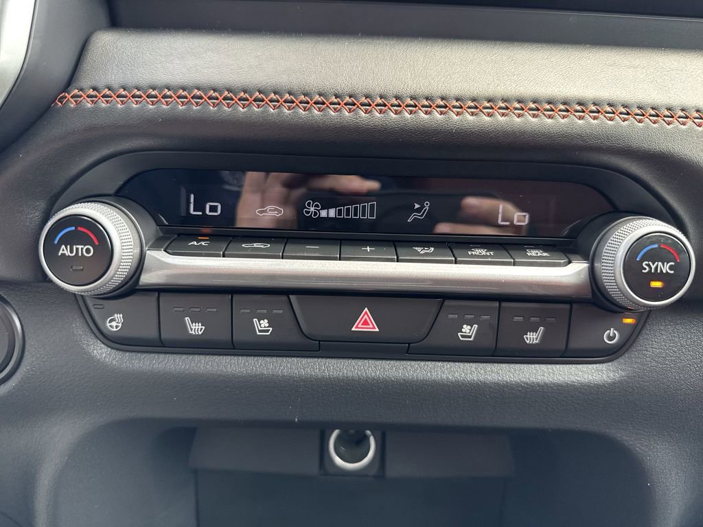 New 2026 MAZDA CX-50 Meridian Edition w/ Weather Package image 19