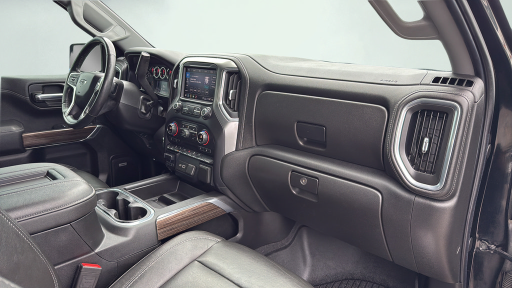 Used 2020 Chevrolet Silverado 1500 LT Trail Boss AWD/4WD image 32