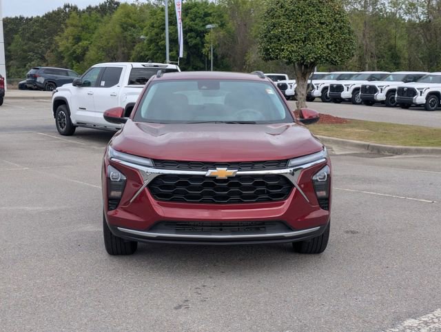 Used 2025 Chevrolet Trax LT image 8