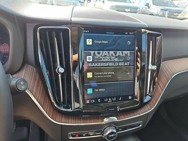 Used 2022 Volvo XC60 B5 Momentum w/ Climate Package image 13