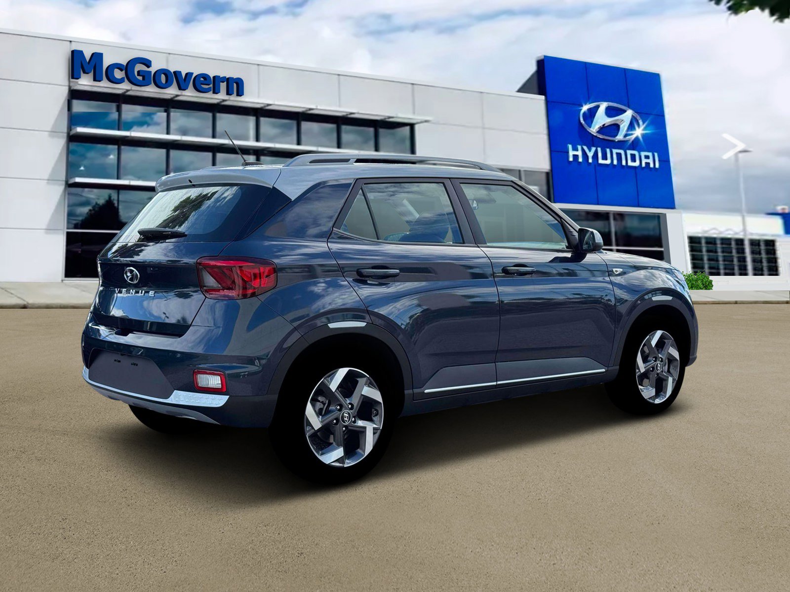New 2026 Hyundai Venue SEL FWD image 8