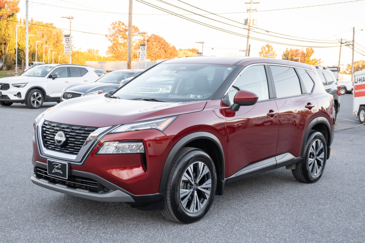 Used 2023 Nissan Rogue SV image 6