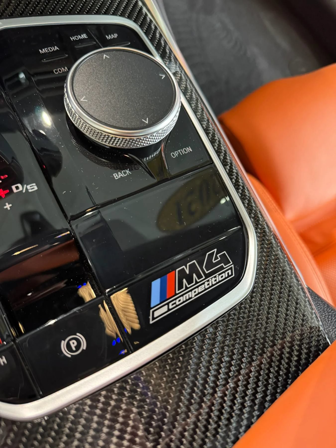 Used 2021 BMW M4 Competition w/ M Carbon Exterior Package RWD image 27