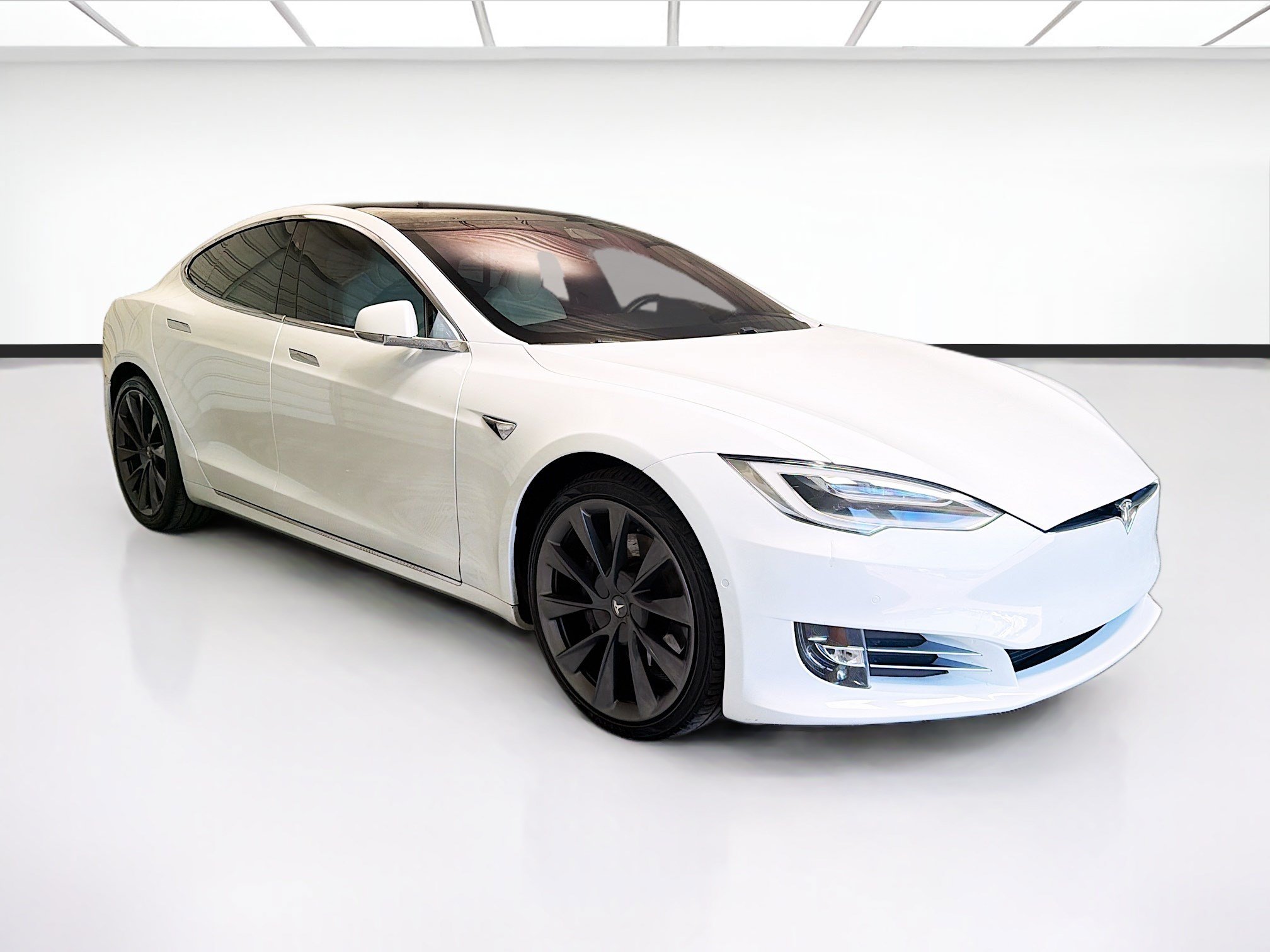 Used 2020 Tesla Model S Long Range Plus AWD/4WD image 3