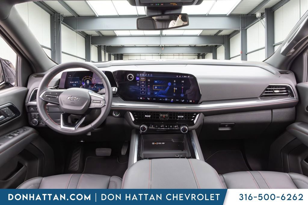 Used 2025 Chevrolet Tahoe RST AWD/4WD image 4