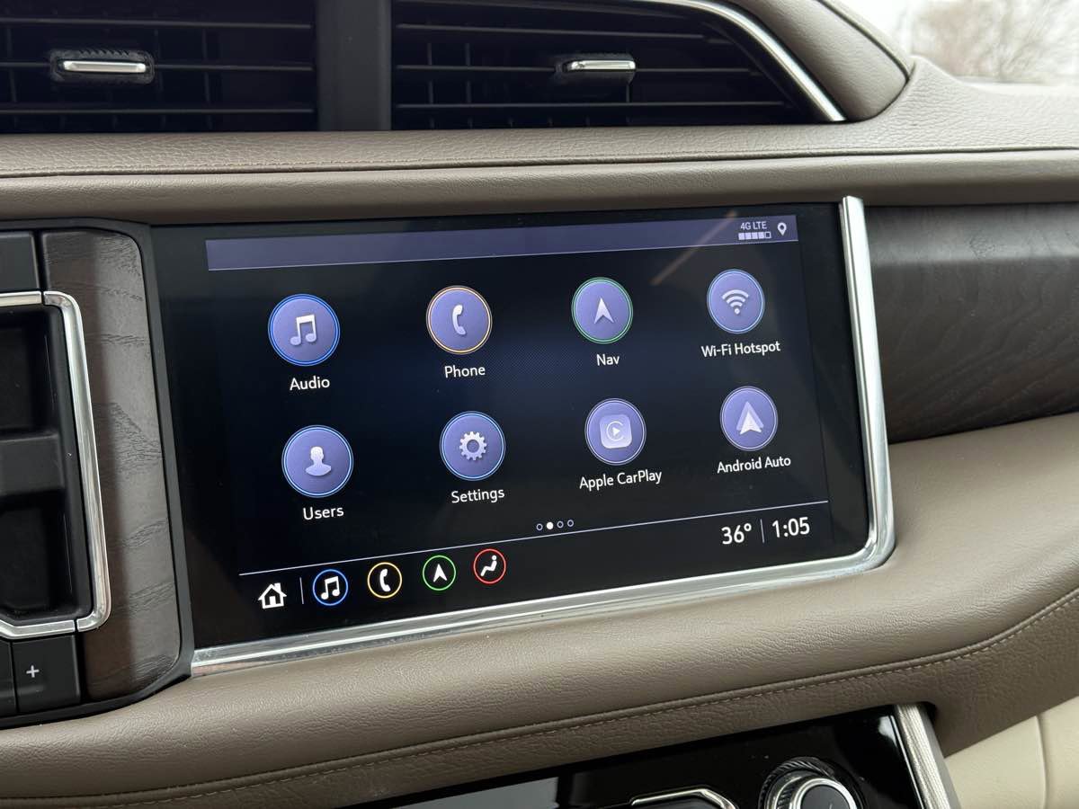 Used 2021 GMC Yukon XL Denali image 31