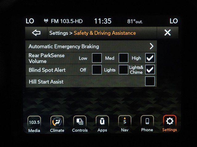 Used 2022 Jeep Wrangler Unlimited Sahara w/ Safety Group image 33