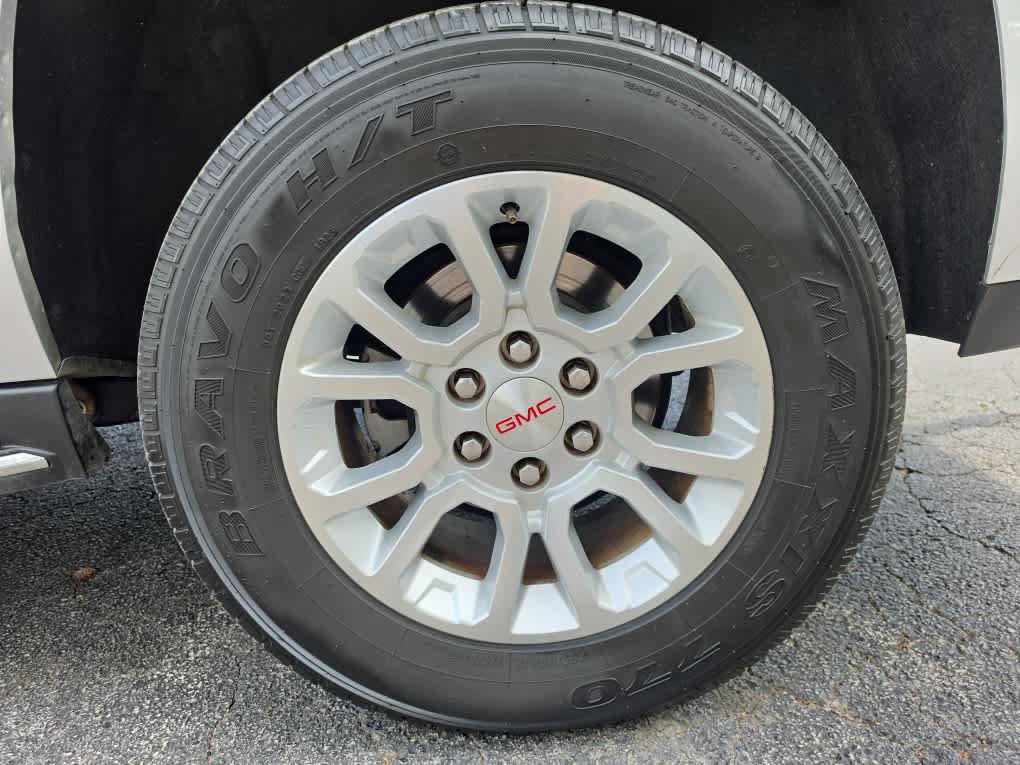 Used 2020 GMC Yukon XL SLT AWD/4WD image 11