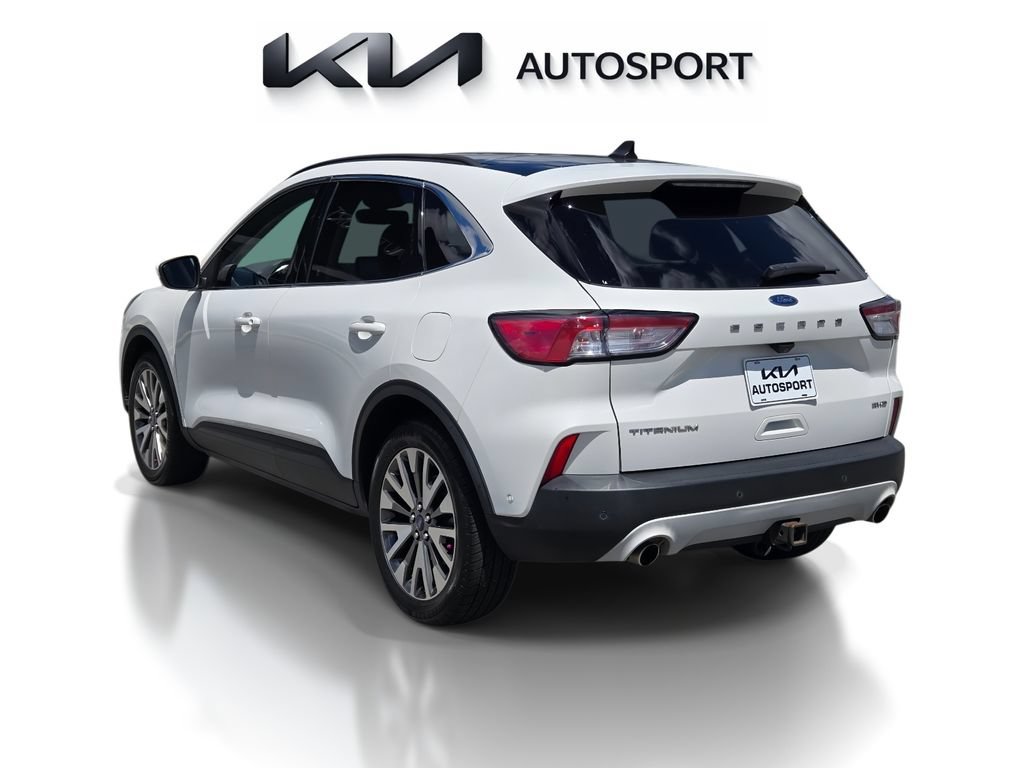Used 2020 Ford Escape Titanium AWD/4WD image 10