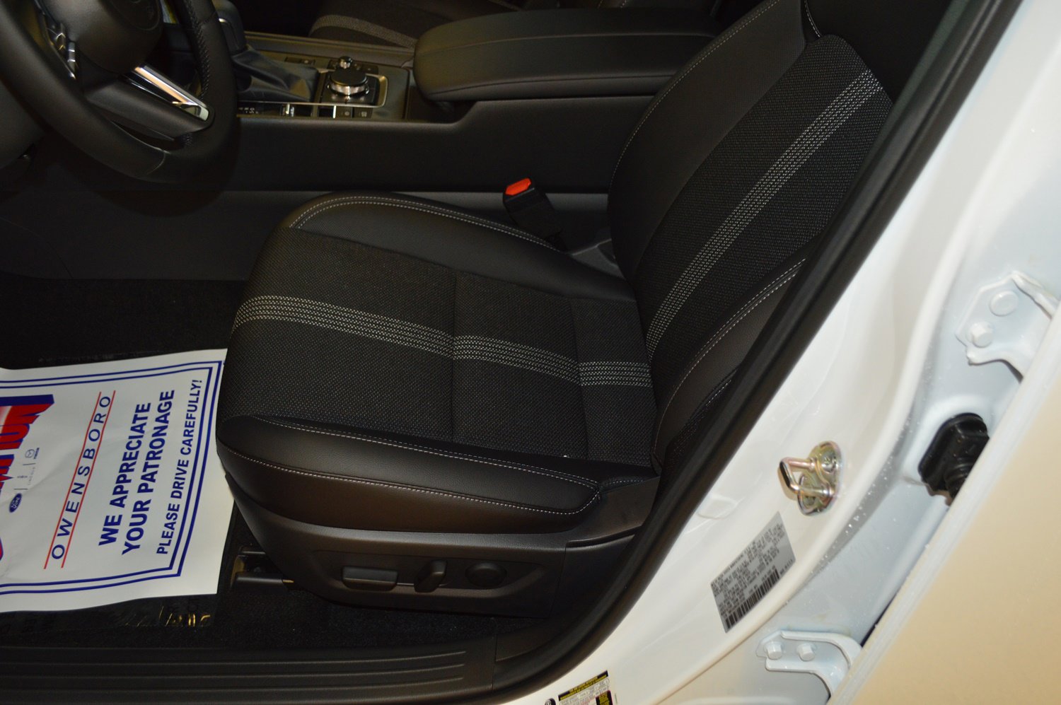 New 2025 MAZDA CX-50 2.5 Hybrid w/ Preferred Pkg image 15