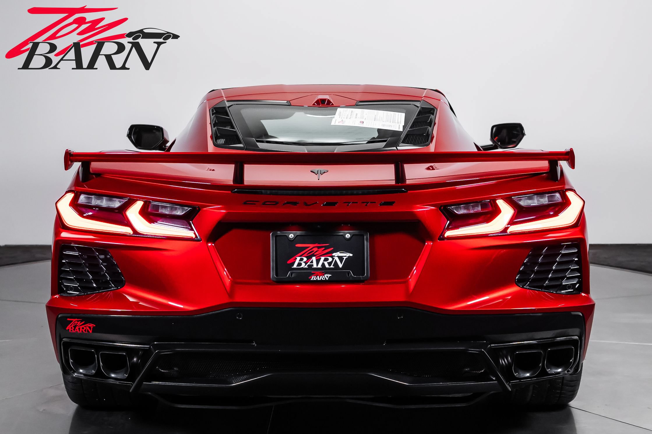 Used 2025 Chevrolet Corvette Stingray Preferred Cpe w/ Z51 Performance Package RWD image 4