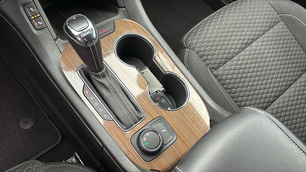 Used 2019 GMC Acadia SLE w/ Driver Alert Package I image 21