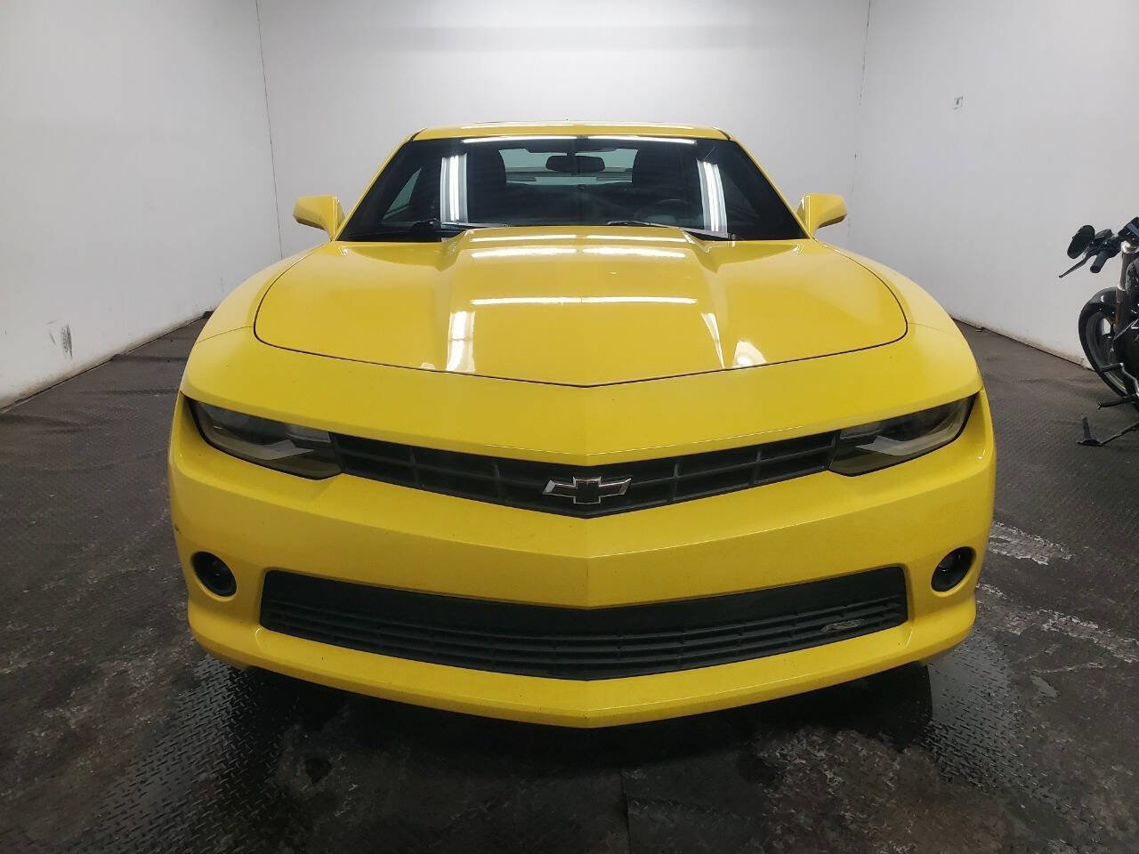 Used 2014 Chevrolet Camaro LT image 2