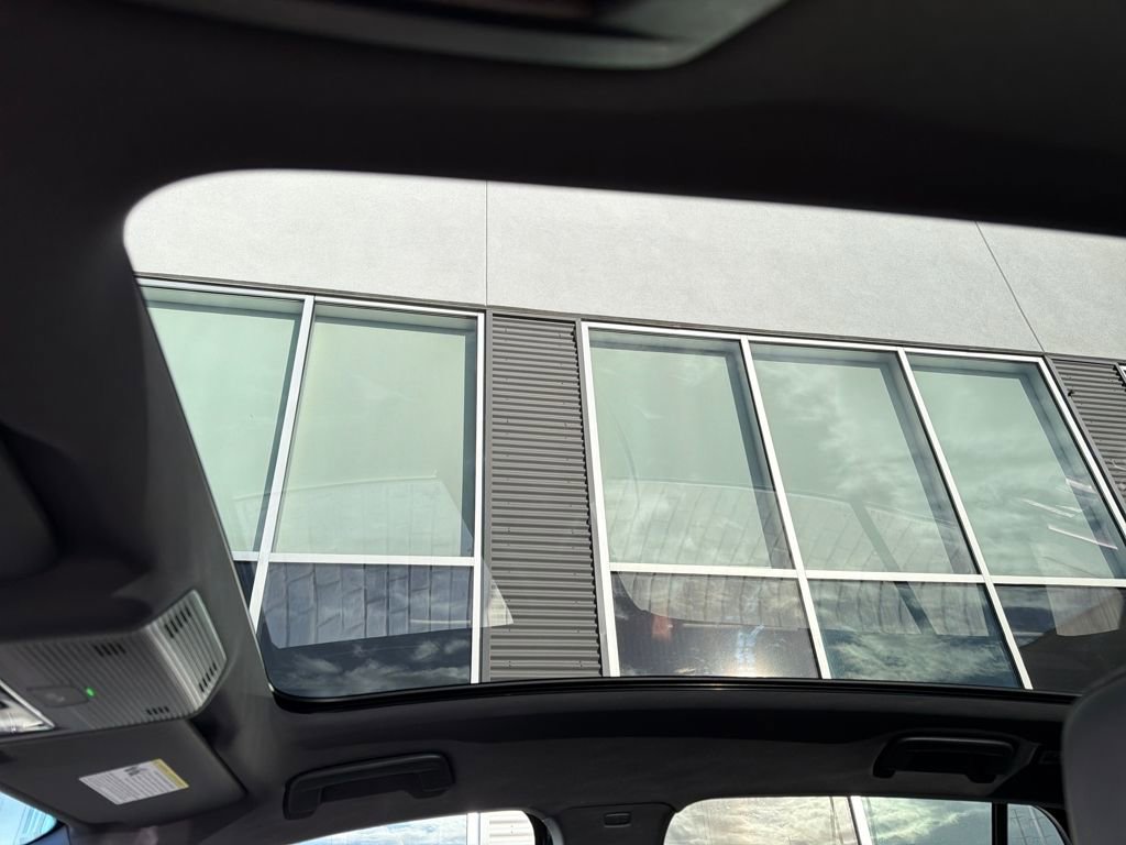 Certified 2023 Volkswagen ID.4 Pro S Plus image 19