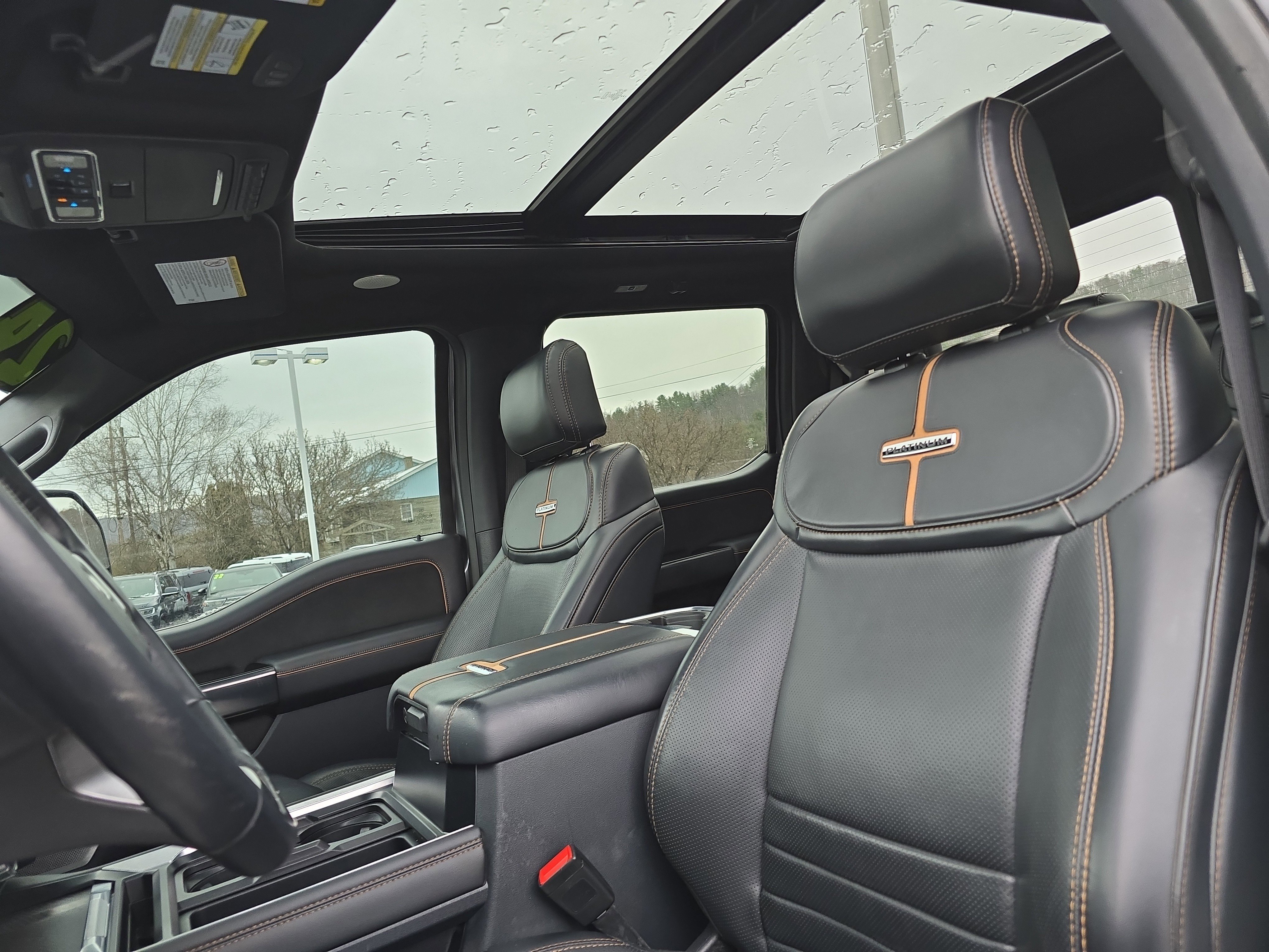 Used 2024 Ford F350 Platinum image 13