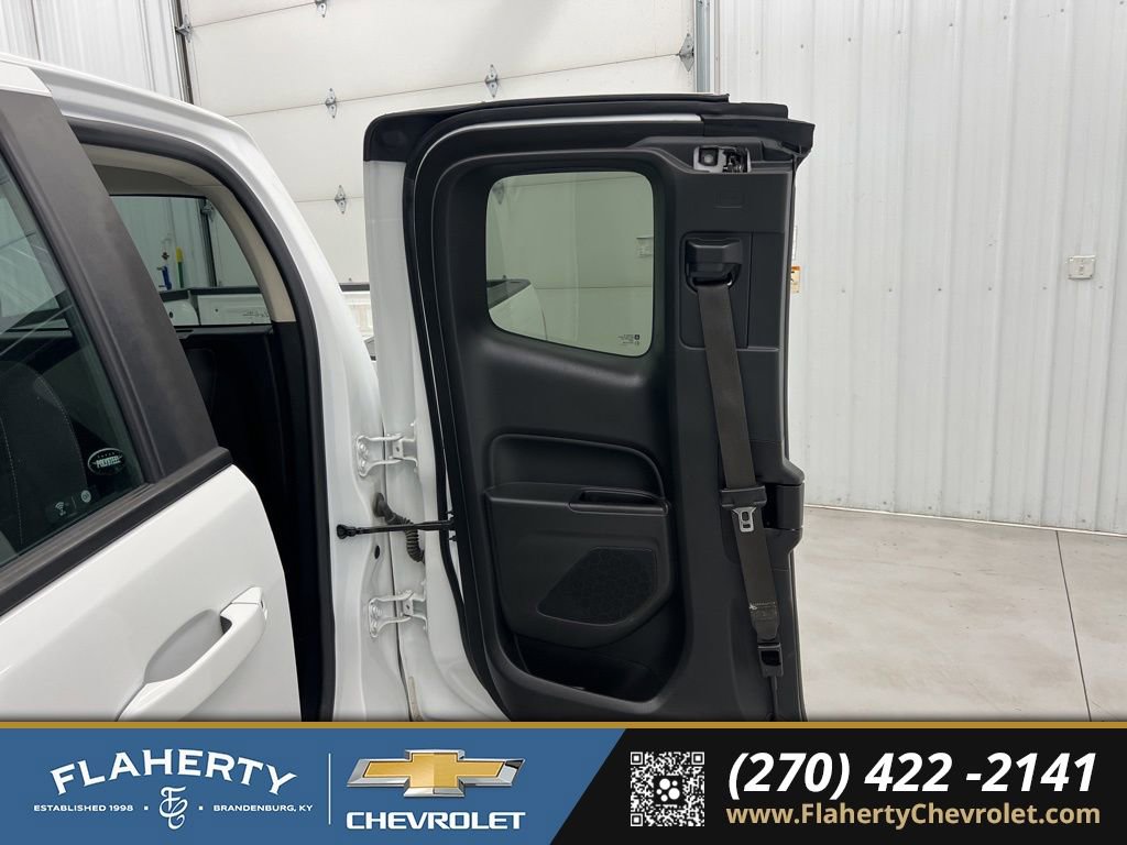Used 2022 Chevrolet Colorado LT w/ Fleet Safety Package image 9