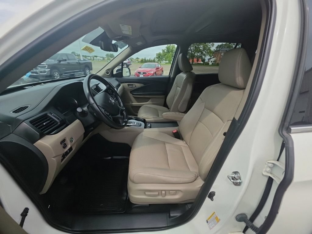 Used 2019 Honda Pilot Elite image 13