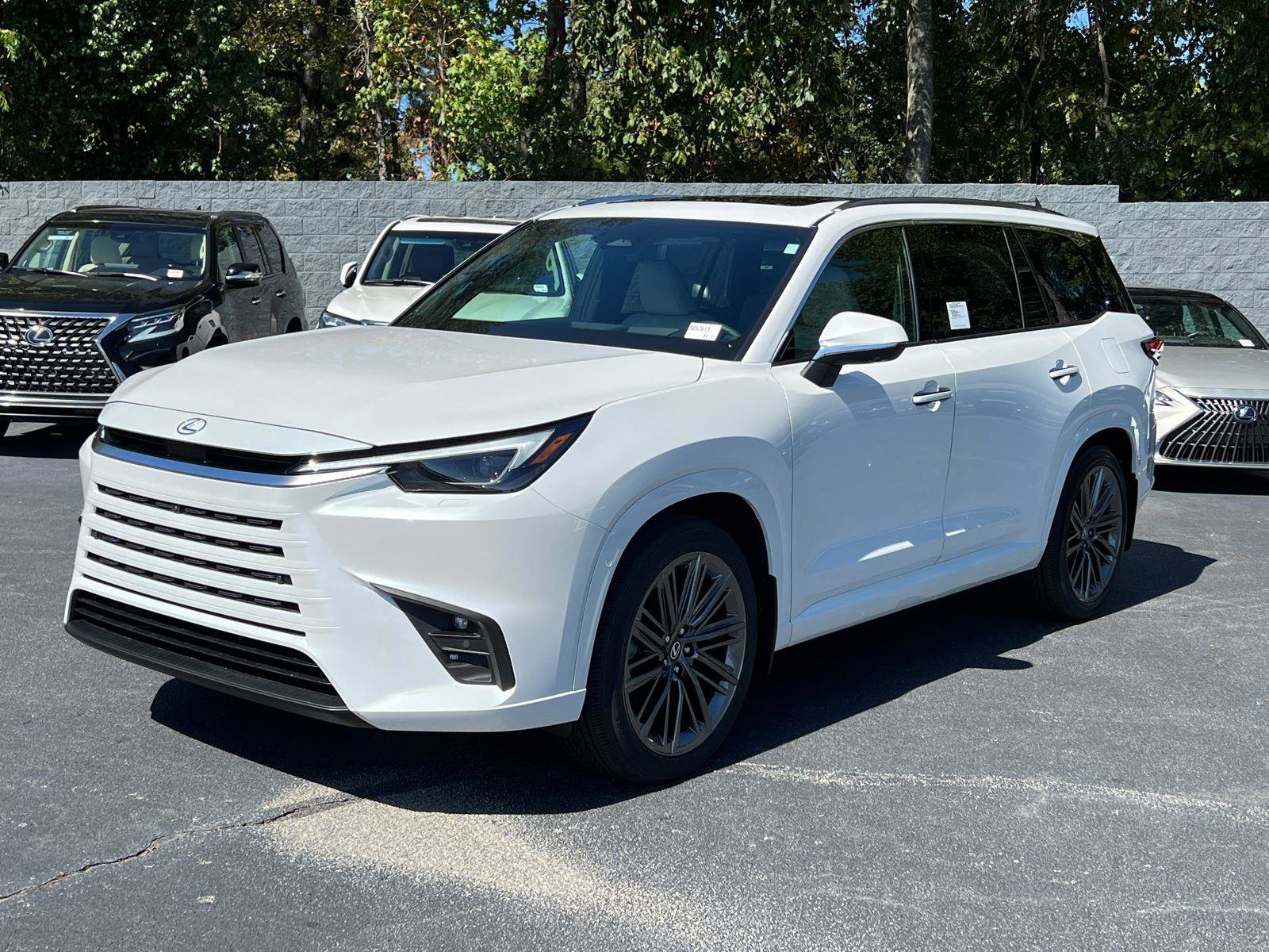 New 2026 Lexus TX 350 AWD image 2