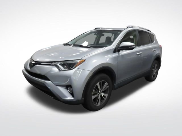 Used 2018 Toyota RAV4 XLE FWD image 1