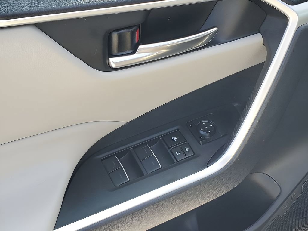 Certified 2024 Toyota RAV4 XLE image 44