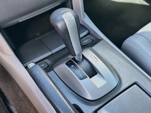 Used 2011 Honda Accord EX-L image 15