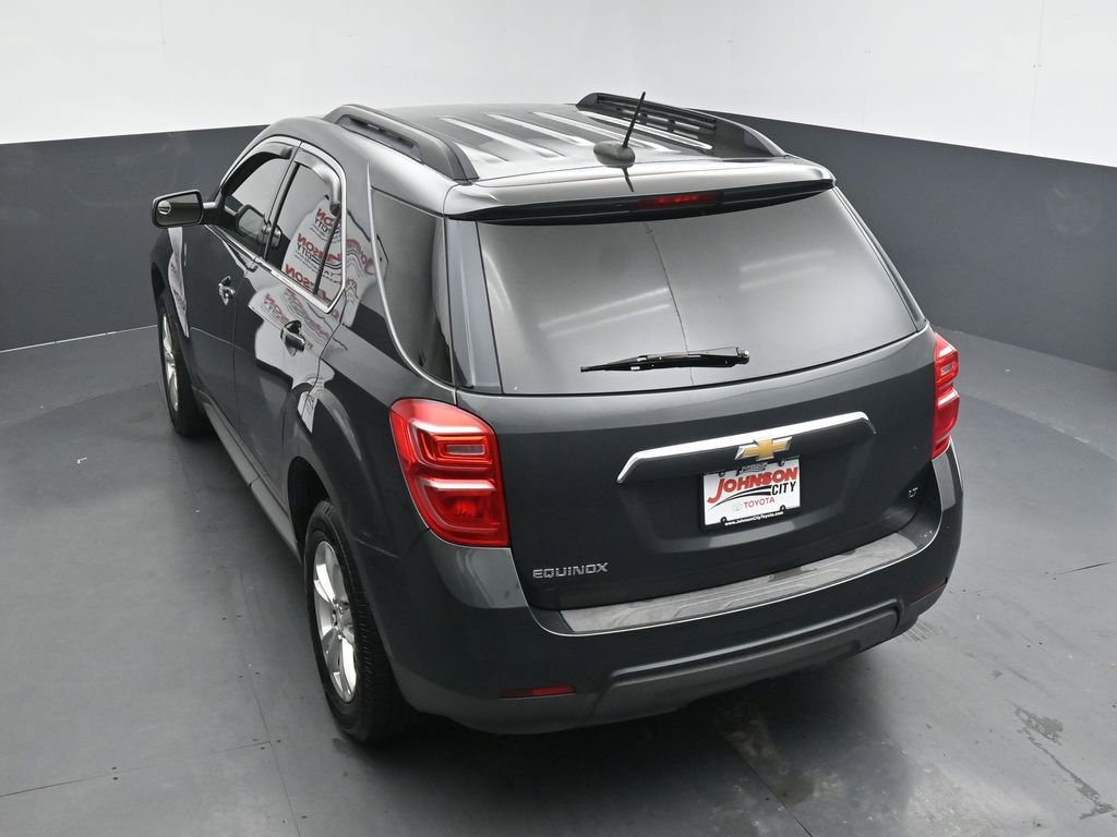 Used 2017 Chevrolet Equinox LT image 28
