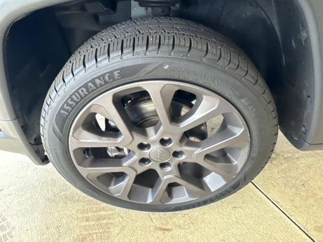 Used 2020 Jeep Compass High Altitude AWD/4WD image 32