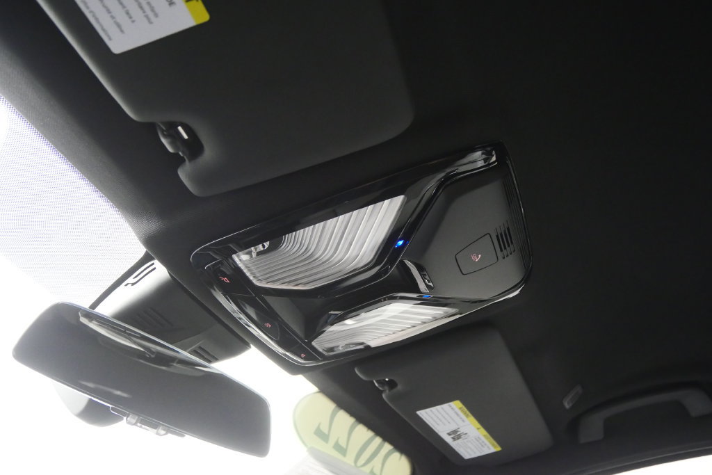 Used 2022 BMW M3 RWD image 34