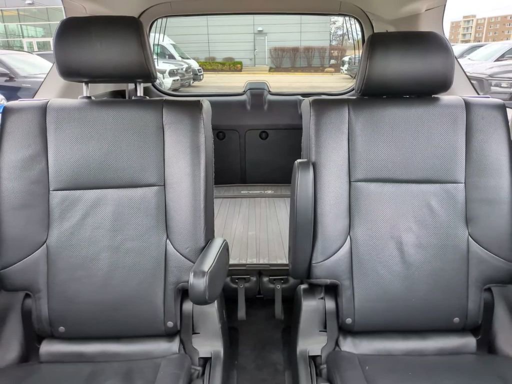 Used 2019 Lexus GX 460 Premium image 31