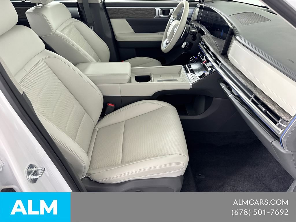 Used 2026 Hyundai Santa Fe Limited AWD/4WD image 17