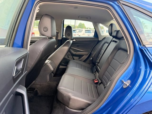 Used 2024 Volkswagen Jetta SE FWD image 13