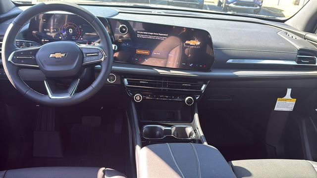 New 2026 Chevrolet Traverse LT w/ Driver Confidence Package FWD image 28