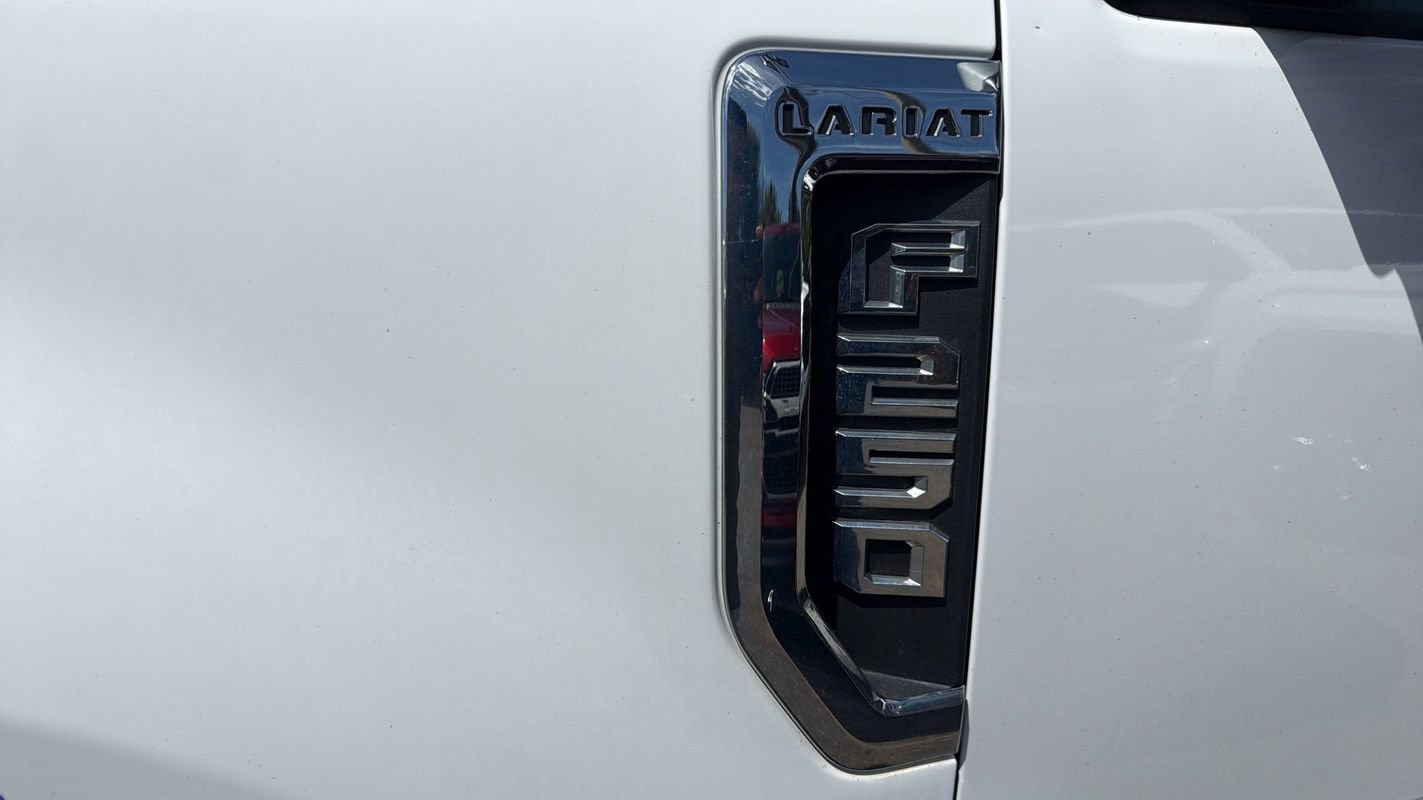 Used 2017 Ford F250 Lariat w/ Lariat Value Package AWD/4WD image 19