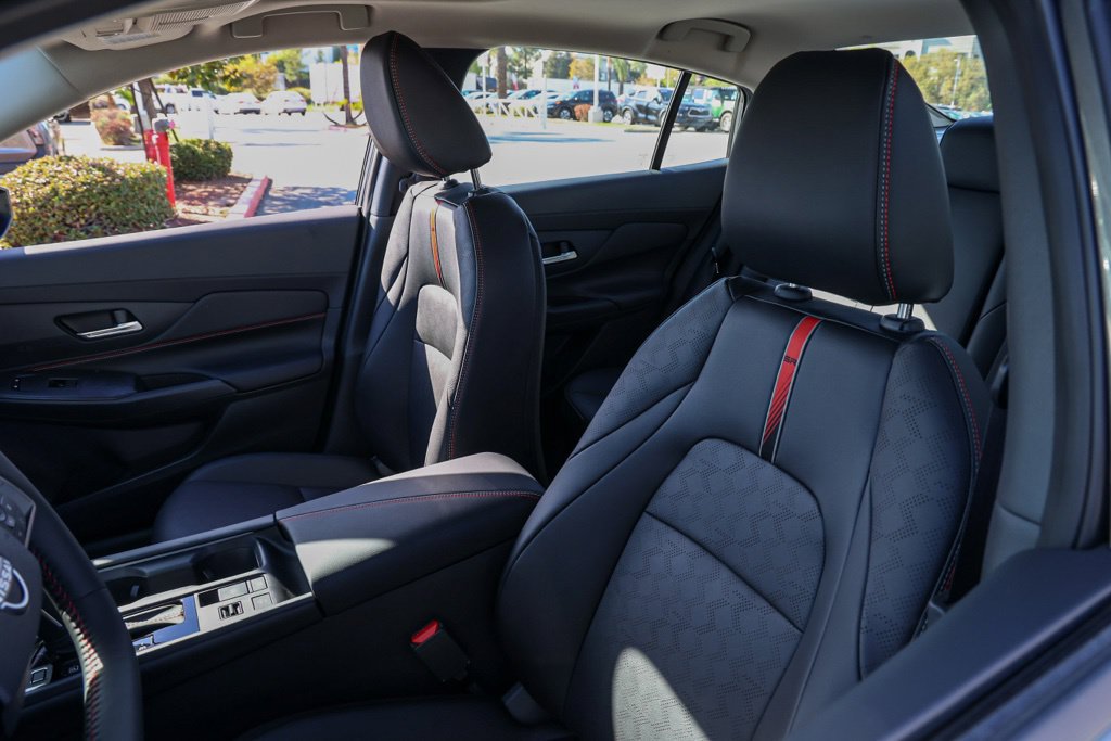 New 2027 Nissan Sentra SR FWD image 16