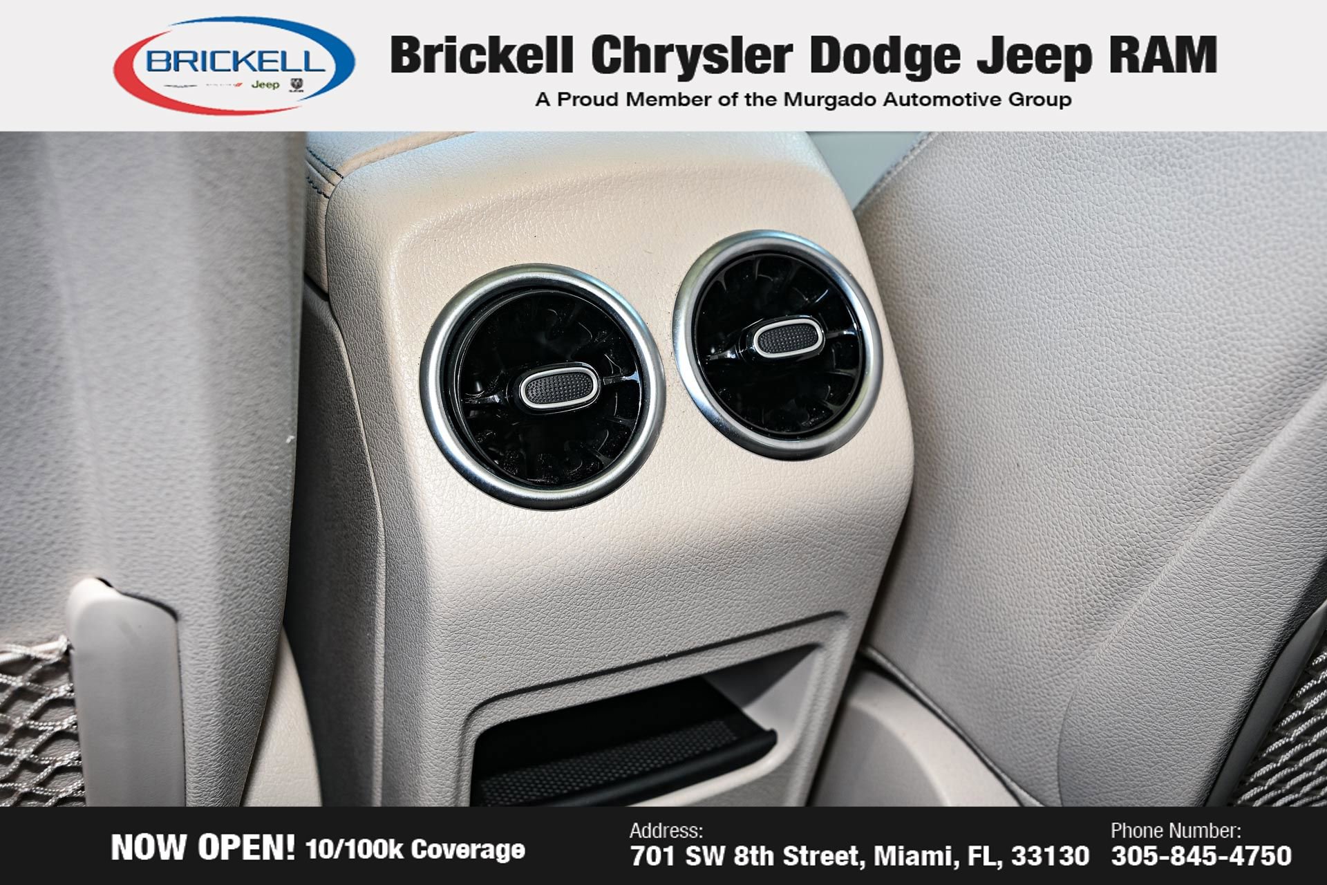 Used 2023 Mercedes-Benz GLB 250 w/ Premium Package image 17