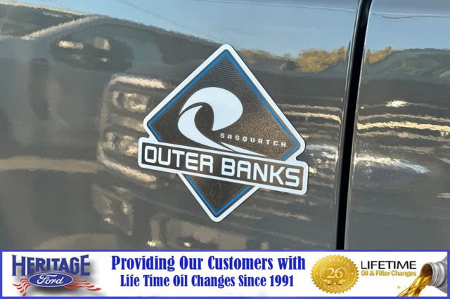 Used 2025 Ford Bronco Outer Banks w/ Sasquatch Package image 27