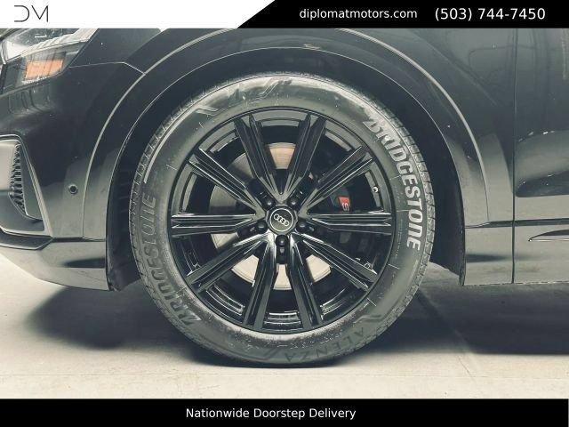 Used 2023 Audi SQ8 Prestige AWD/4WD image 41