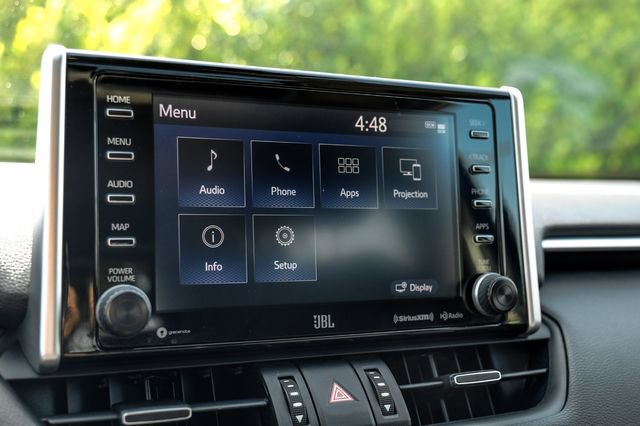 Used 2020 Toyota RAV4 XLE Premium AWD/4WD image 40