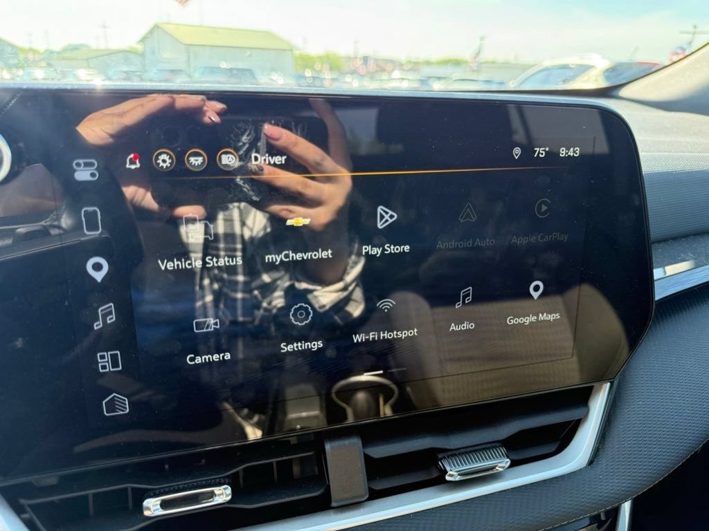 Used 2026 Chevrolet Equinox LT FWD image 27