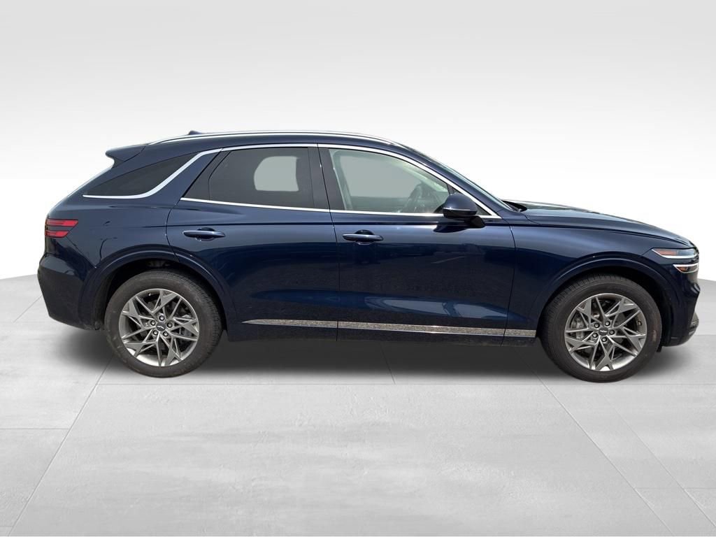 Used 2025 Genesis GV70 2.5T image 7