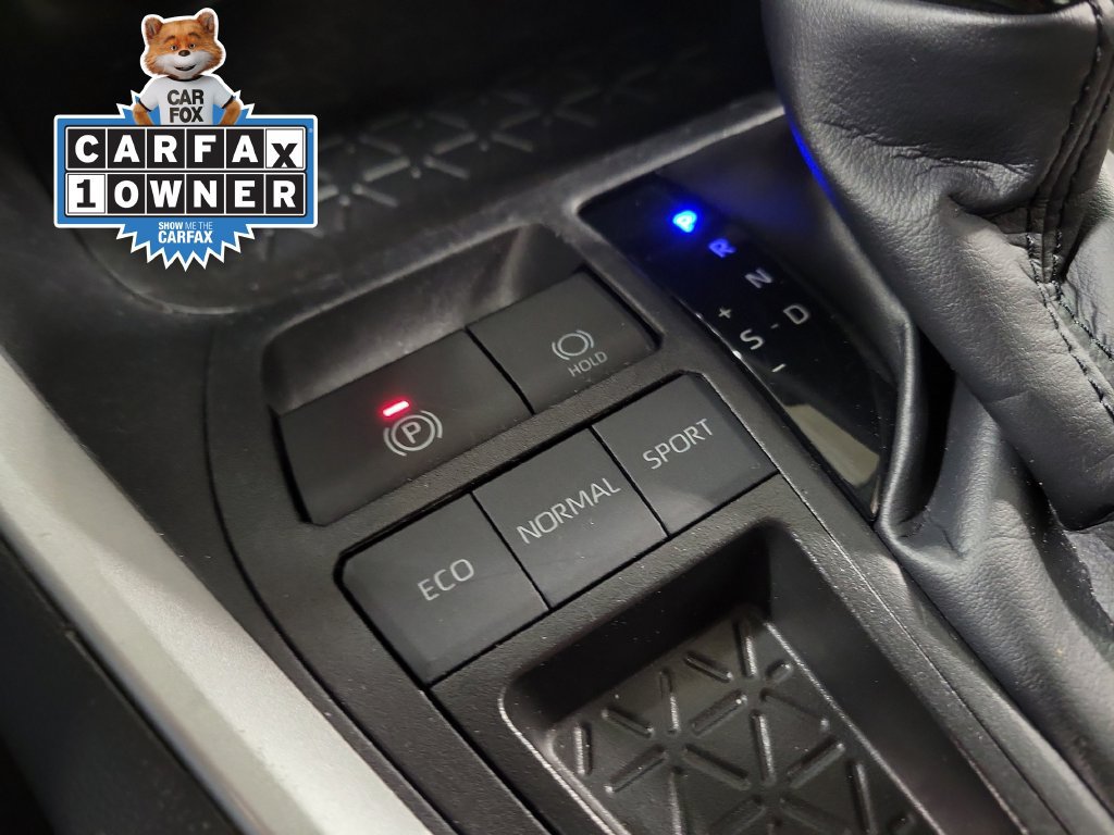 Used 2025 Toyota RAV4 LE FWD image 16