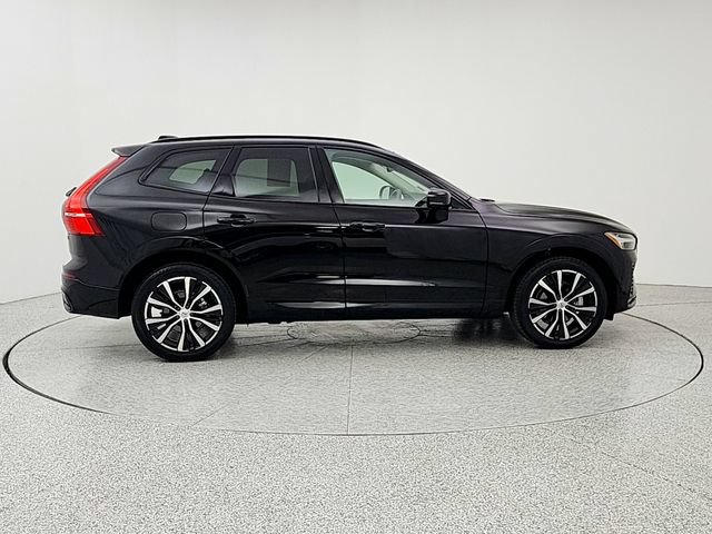Certified 2024 Volvo XC60 B5 Plus w/ Protection Package Premier AWD/4WD image 4