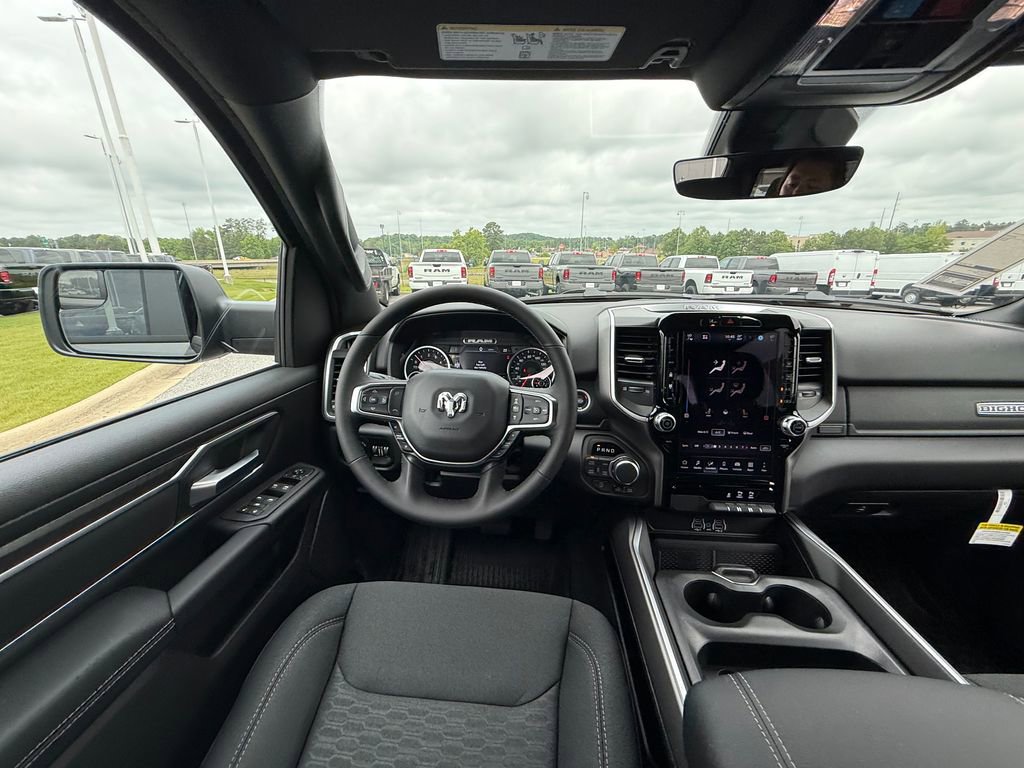 New 2026 RAM 1500 Big Horn AWD/4WD image 10