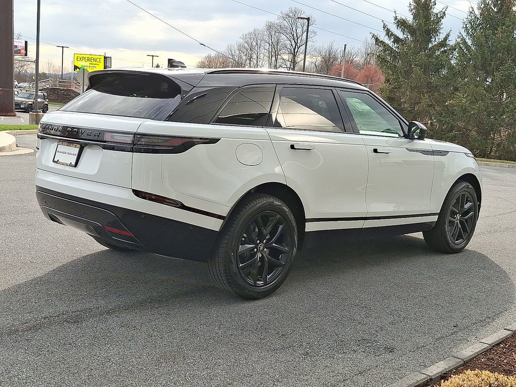 New 2026 Land Rover Range Rover Velar Dynamic SE image 3