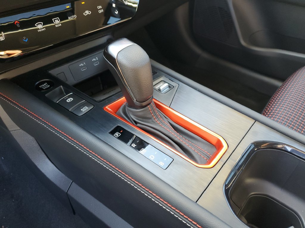 New 2027 Nissan Kicks SR w/ SR Premium Package FWD image 33