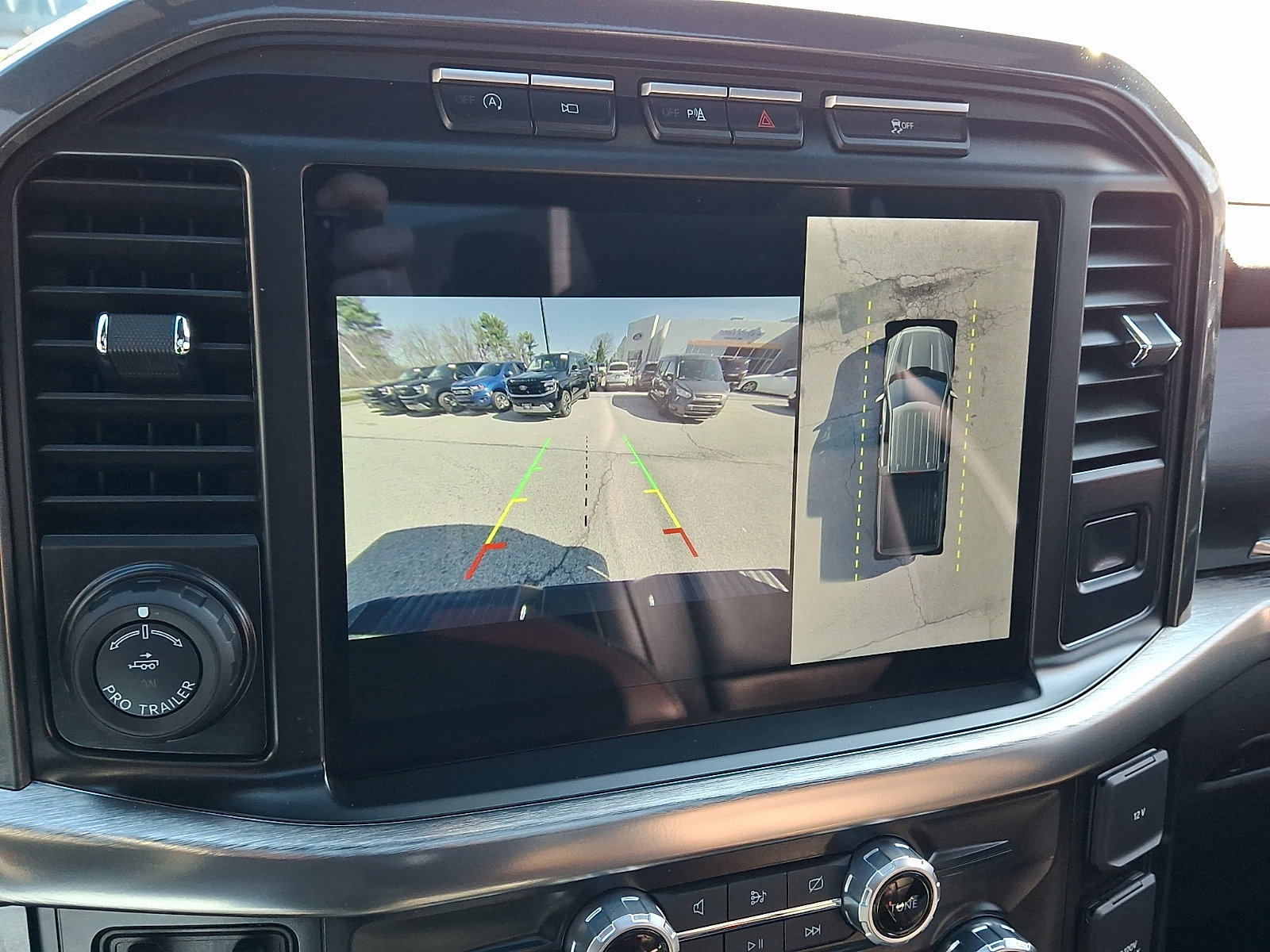 Certified 2023 Ford F150 Lariat w/ Equipment Group 502A High image 22