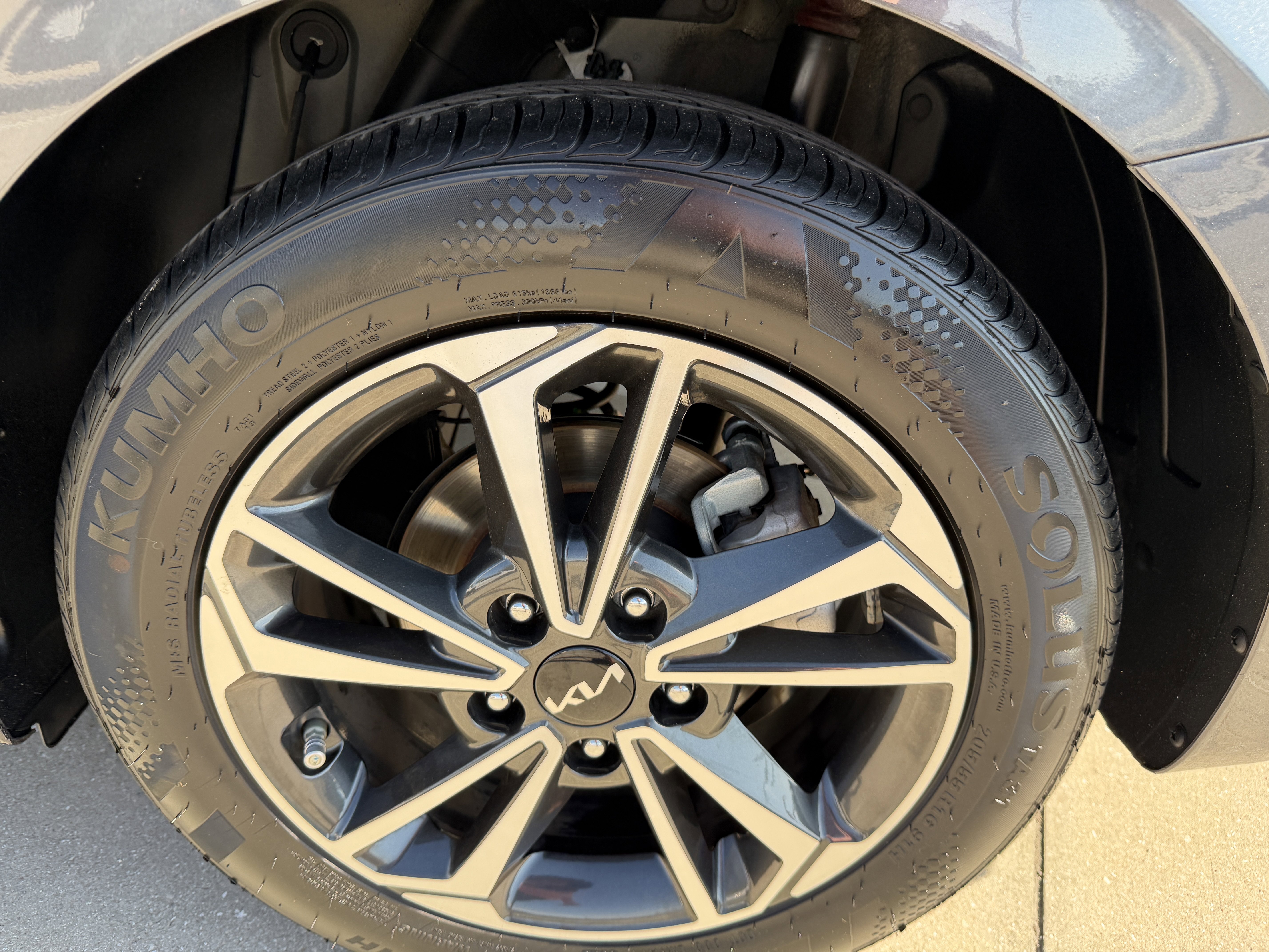 Certified 2023 Kia Forte LXS w/ LXS Technology Package image 30