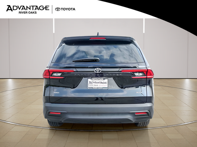Used 2025 Toyota Grand Highlander AWD image 7